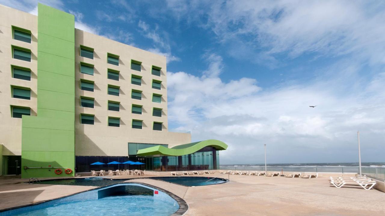 Holiday Inn Coatzacoalcos, an IHG Hotel Exterior foto
