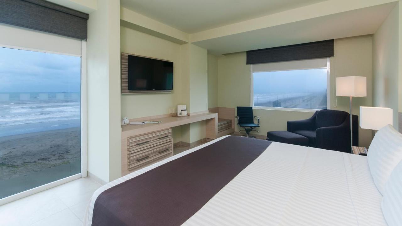 Holiday Inn Coatzacoalcos, an IHG Hotel Exterior foto